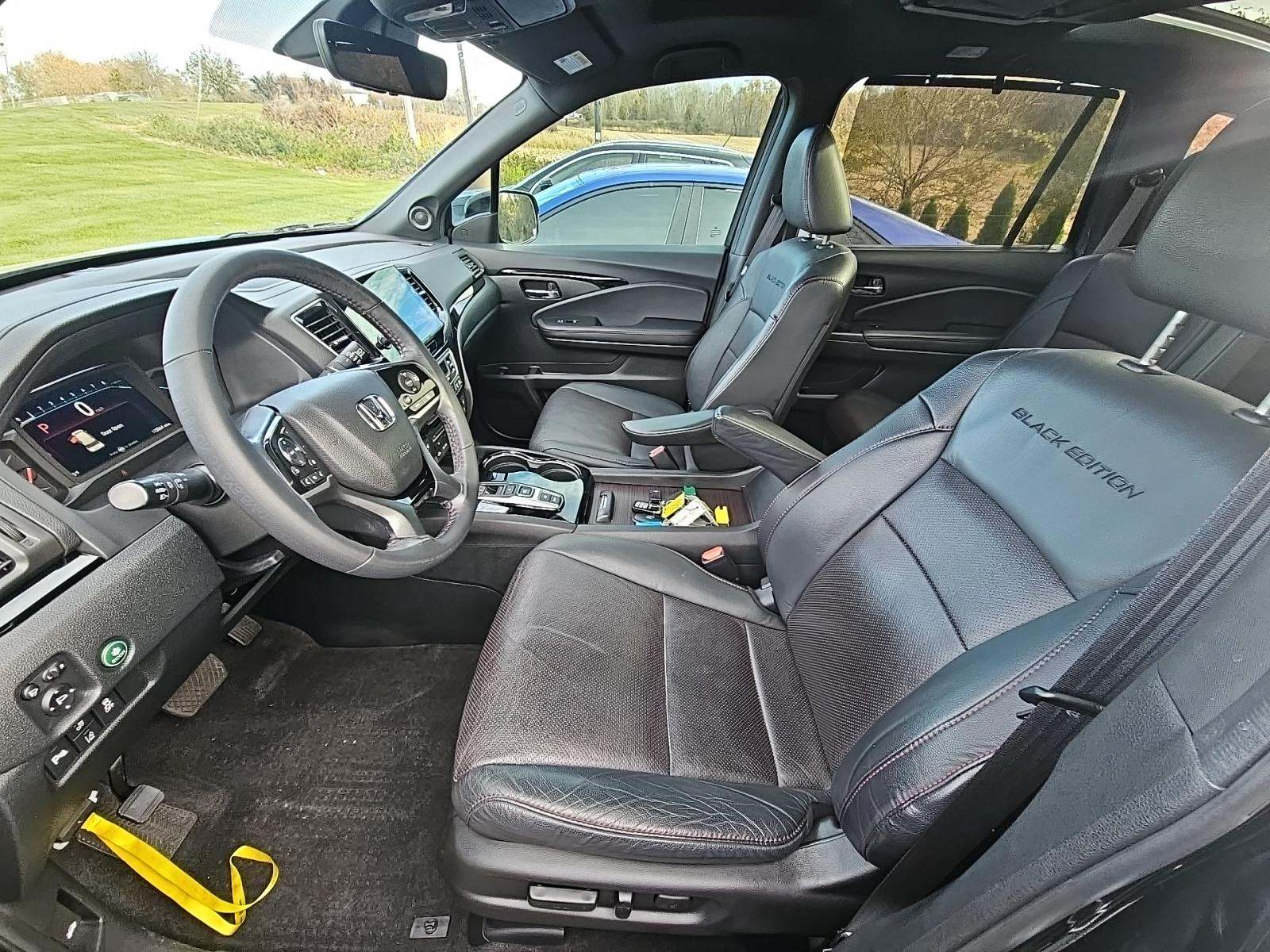 2022 Honda Pilot Black Edition AWD