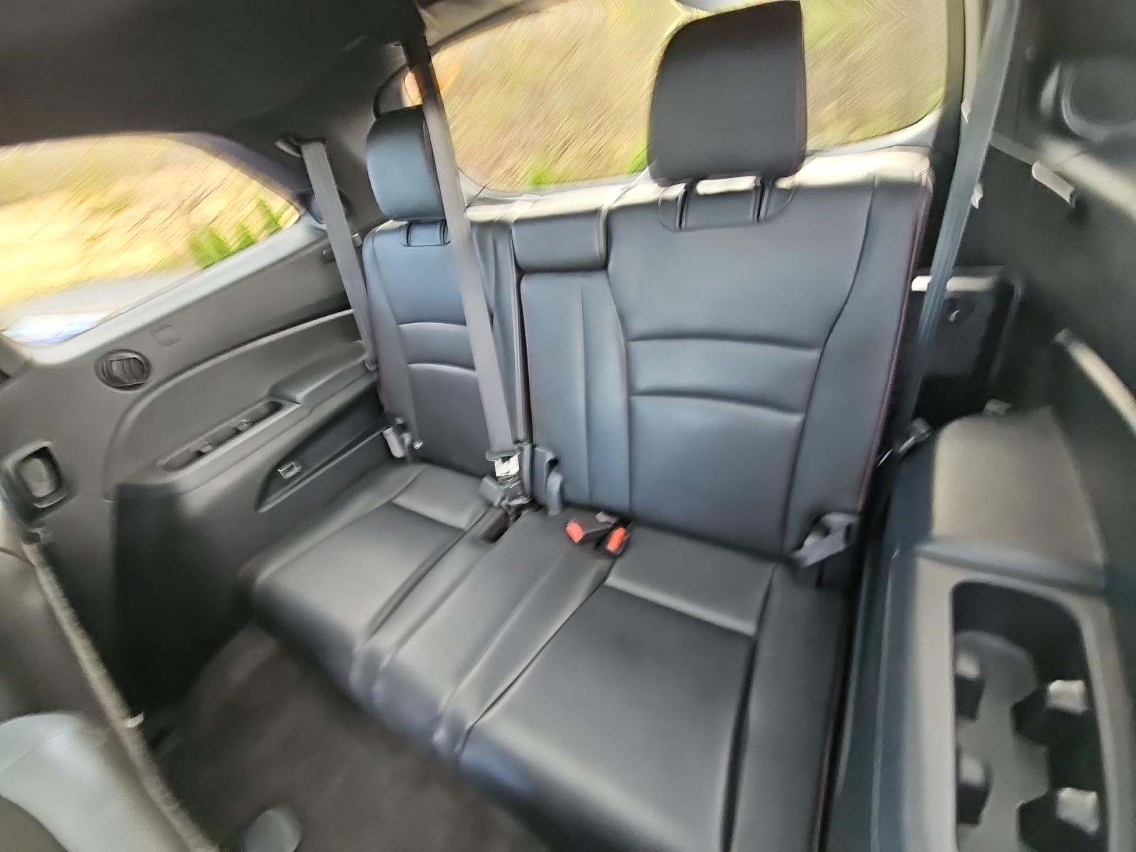 2022 Honda Pilot Black Edition AWD