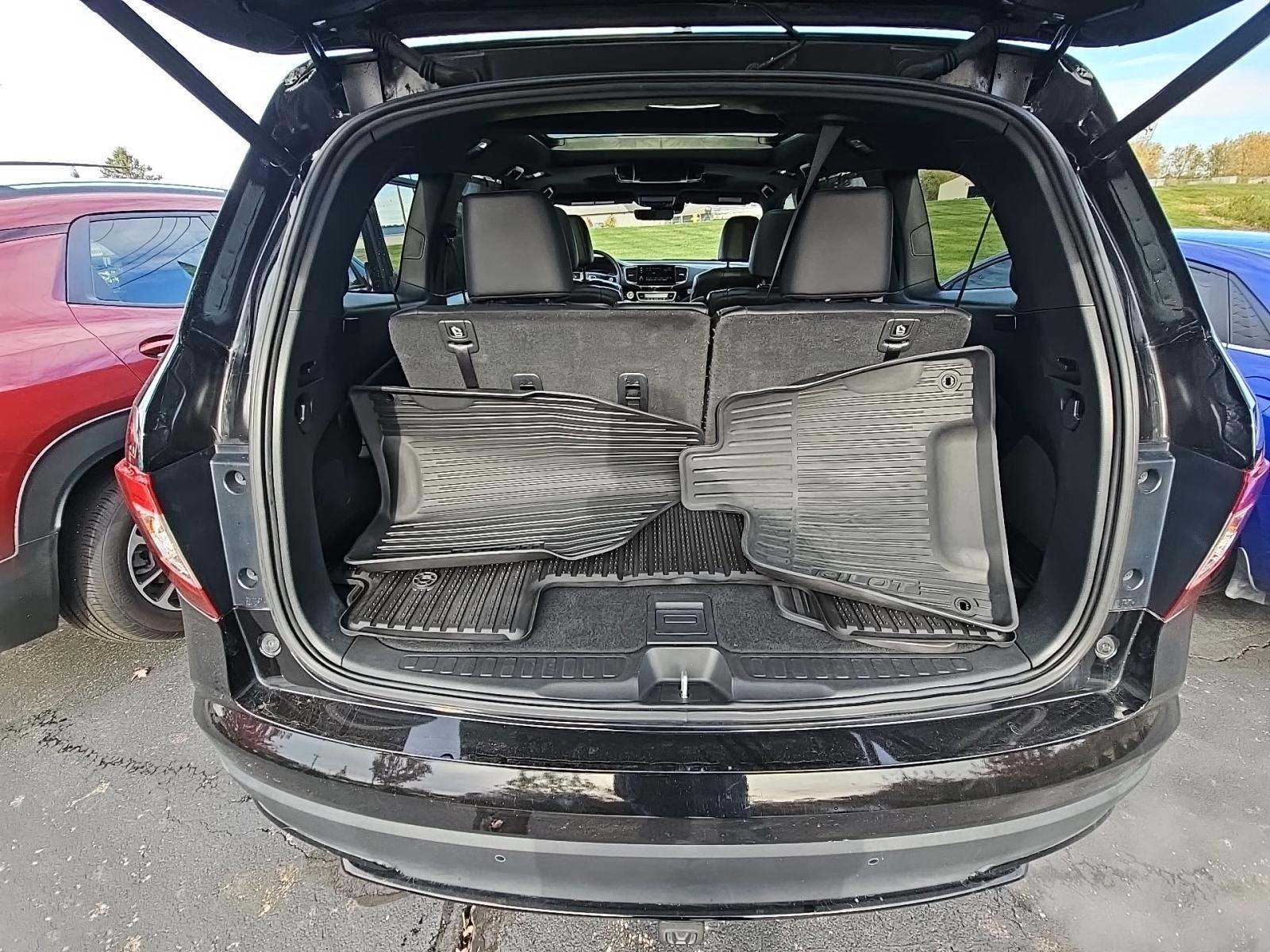 2022 Honda Pilot Black Edition AWD