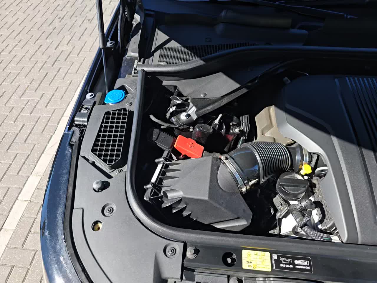 2025 Land Rover Range Rover Autobiography LWB AWD