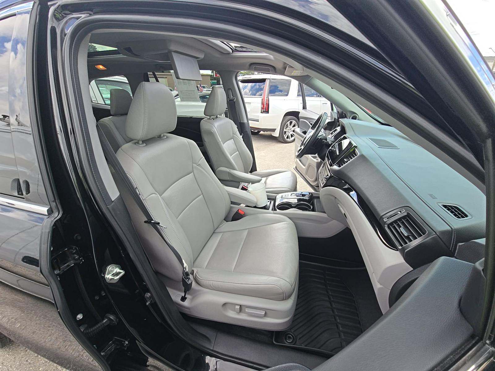 2019 Honda Pilot Elite AWD