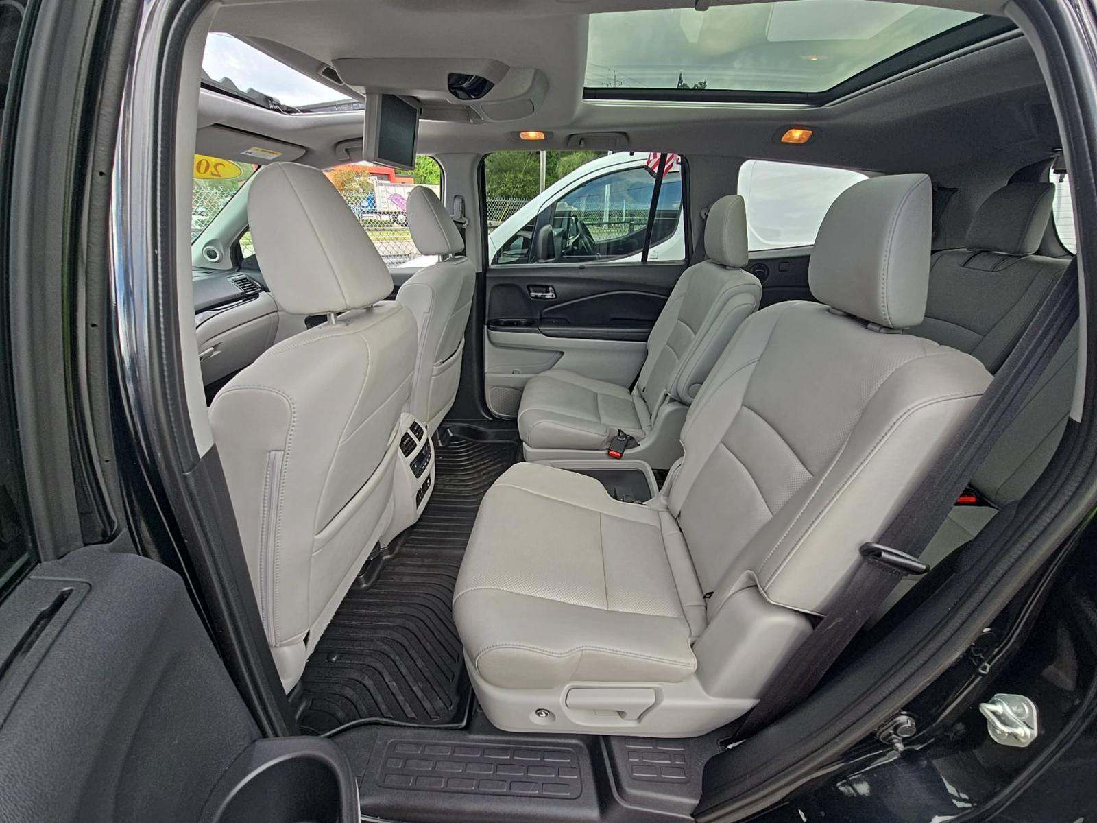 2019 Honda Pilot Elite AWD