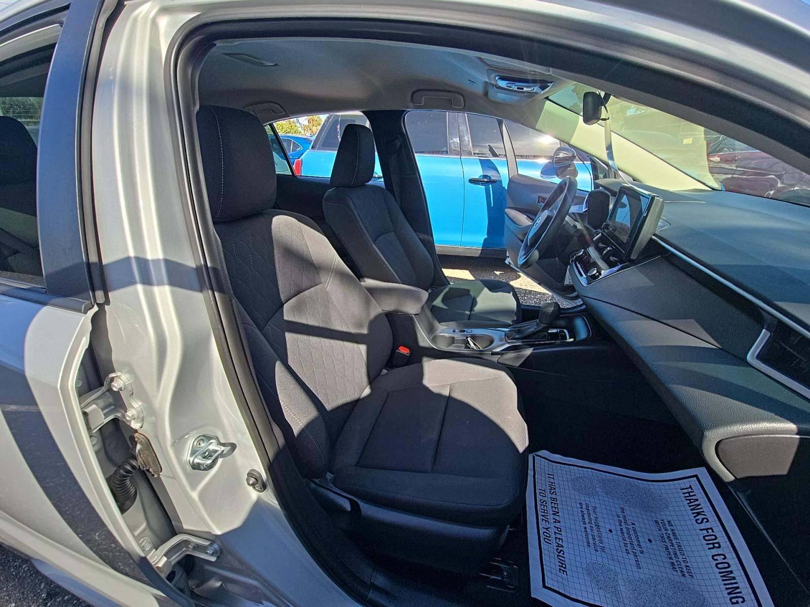 2024 Toyota Corolla LE FWD