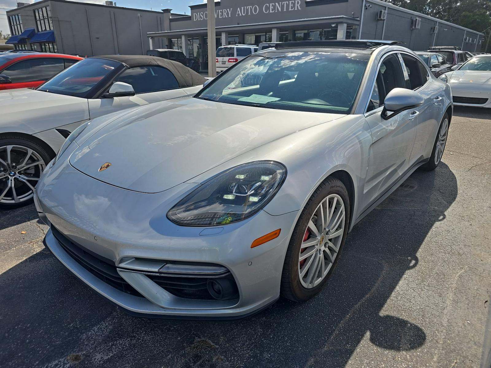 2017 Porsche Panamera Turbo