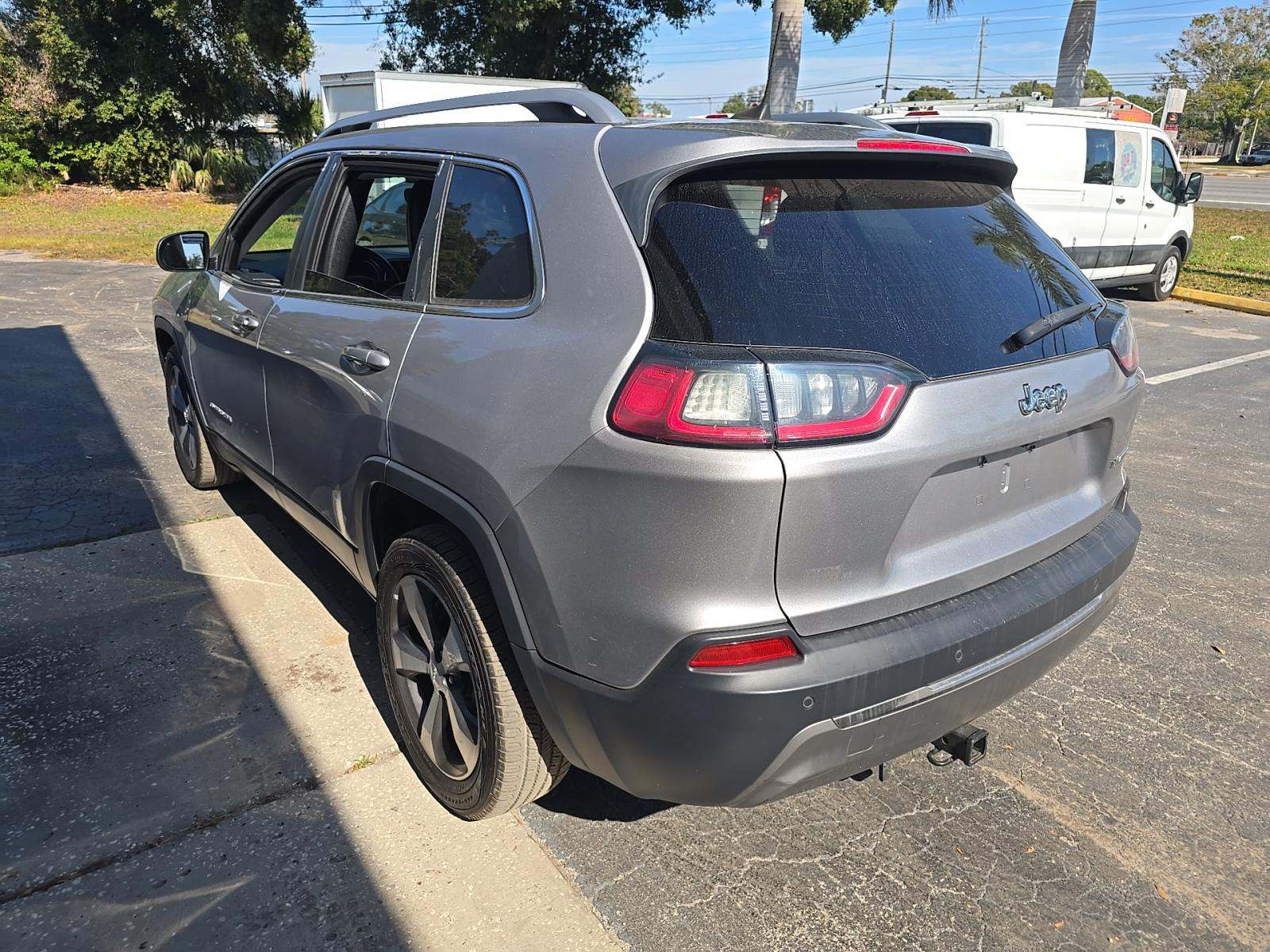 2020 Jeep Cherokee Limited FWD