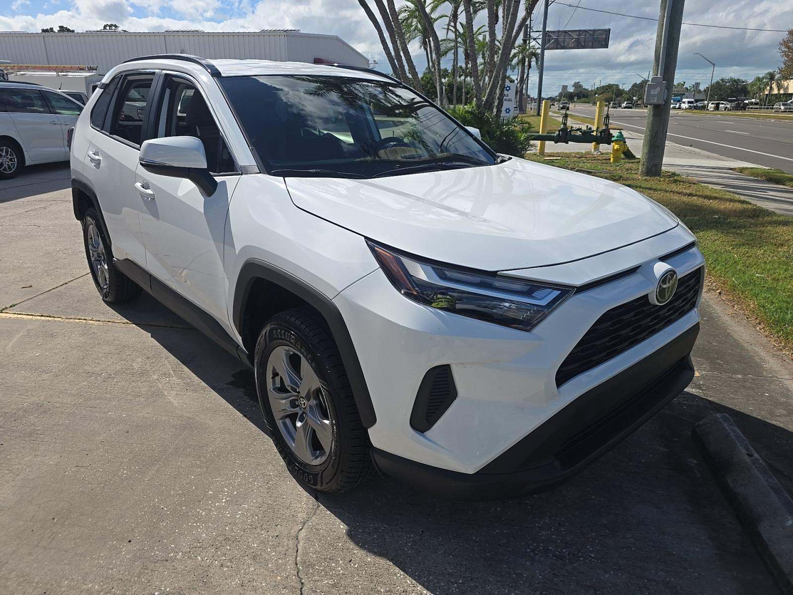 2024 Toyota RAV4 XLE FWD