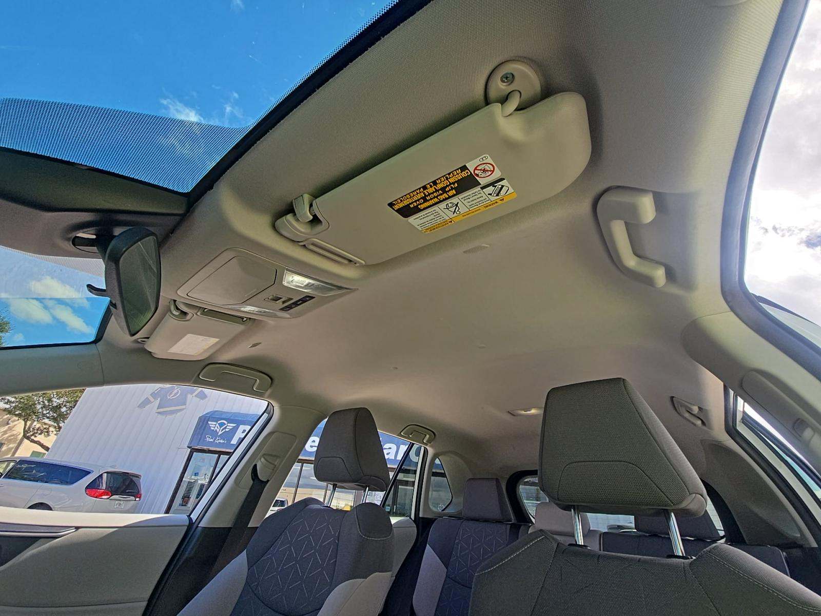 2024 Toyota RAV4 XLE FWD