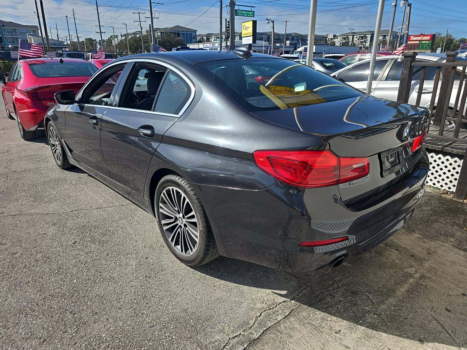 2018 BMW 5 Series 530i RWD