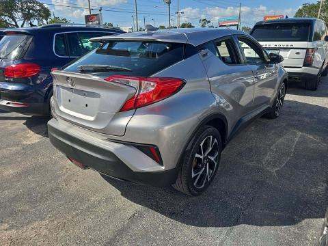 2018 Toyota C-HR XLE Premium FWD