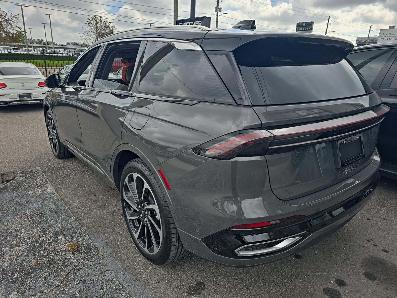2024 Lincoln Nautilus Black Label AWD