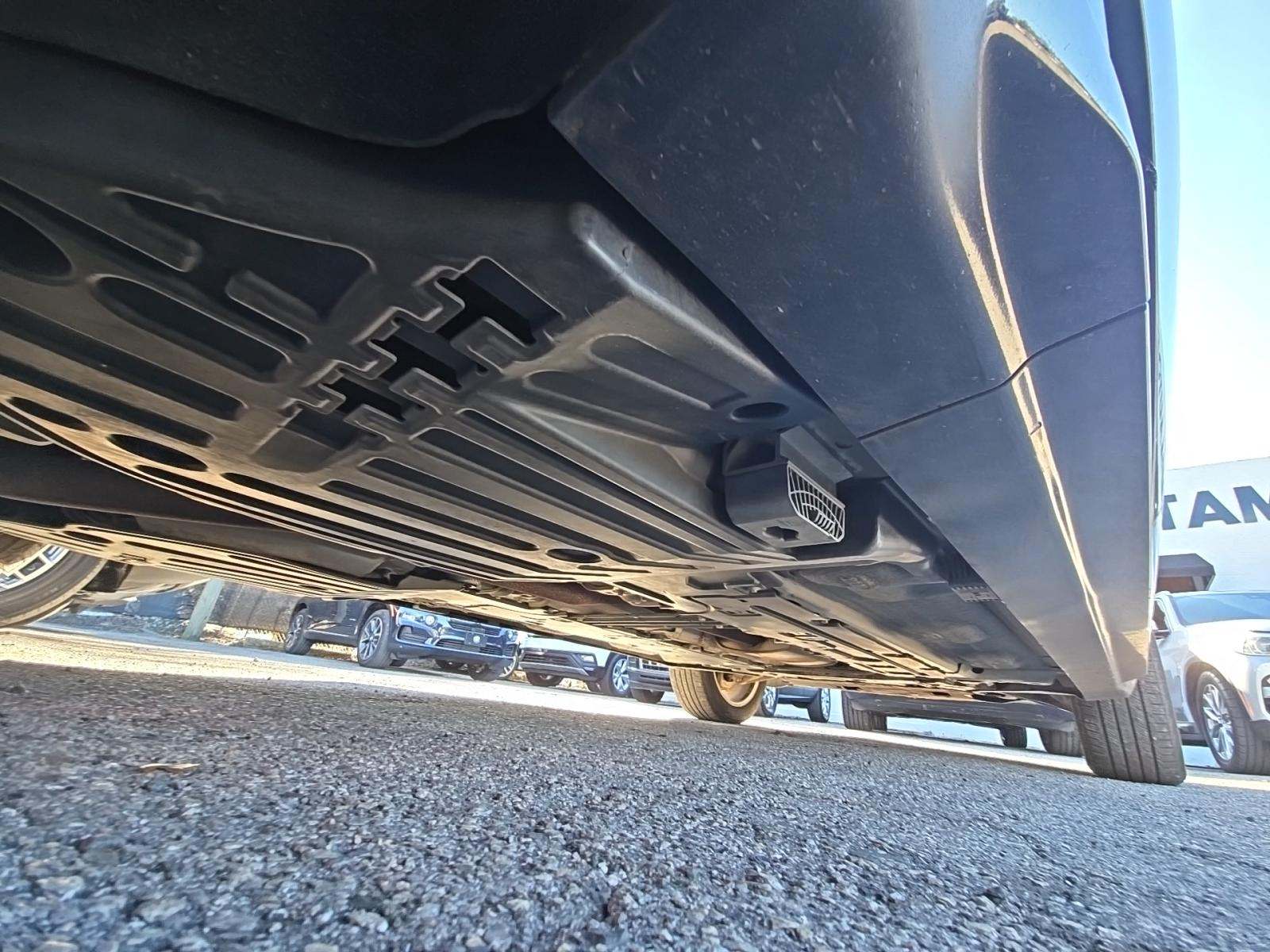 2016 Volvo XC90 T6 Momentum AWD