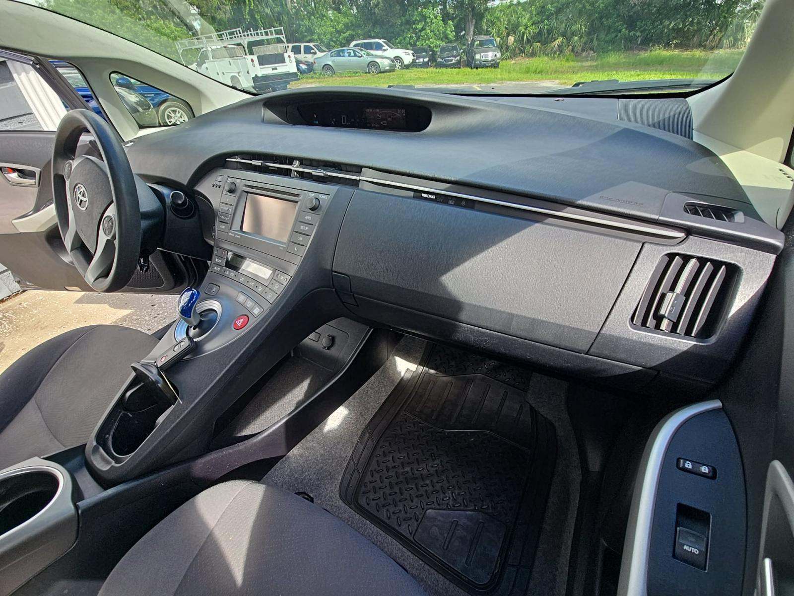 2012 Toyota Prius Three FWD