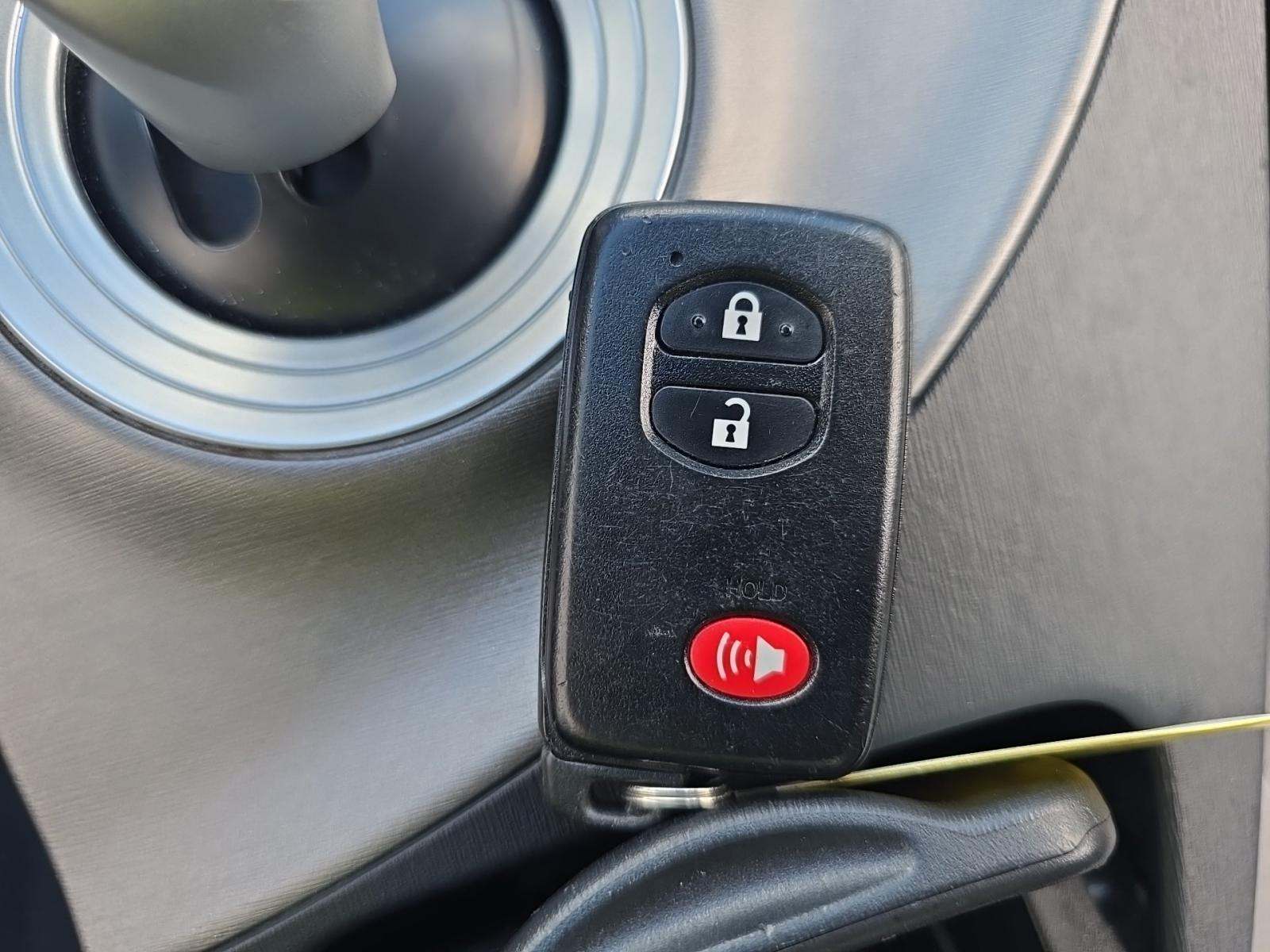 2012 Toyota Prius Three FWD