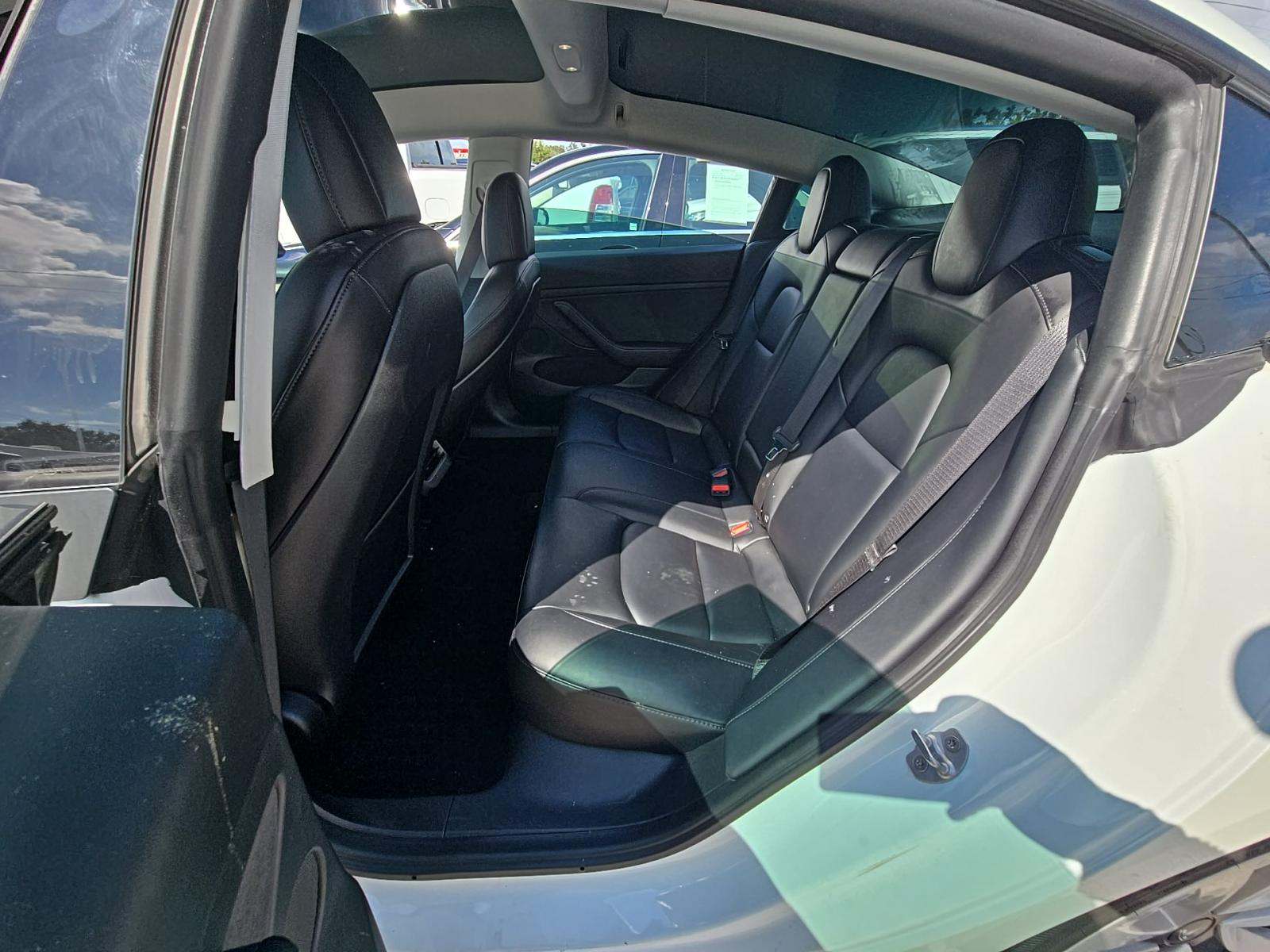 2021 Tesla Model 3 Standard Range Plus RWD