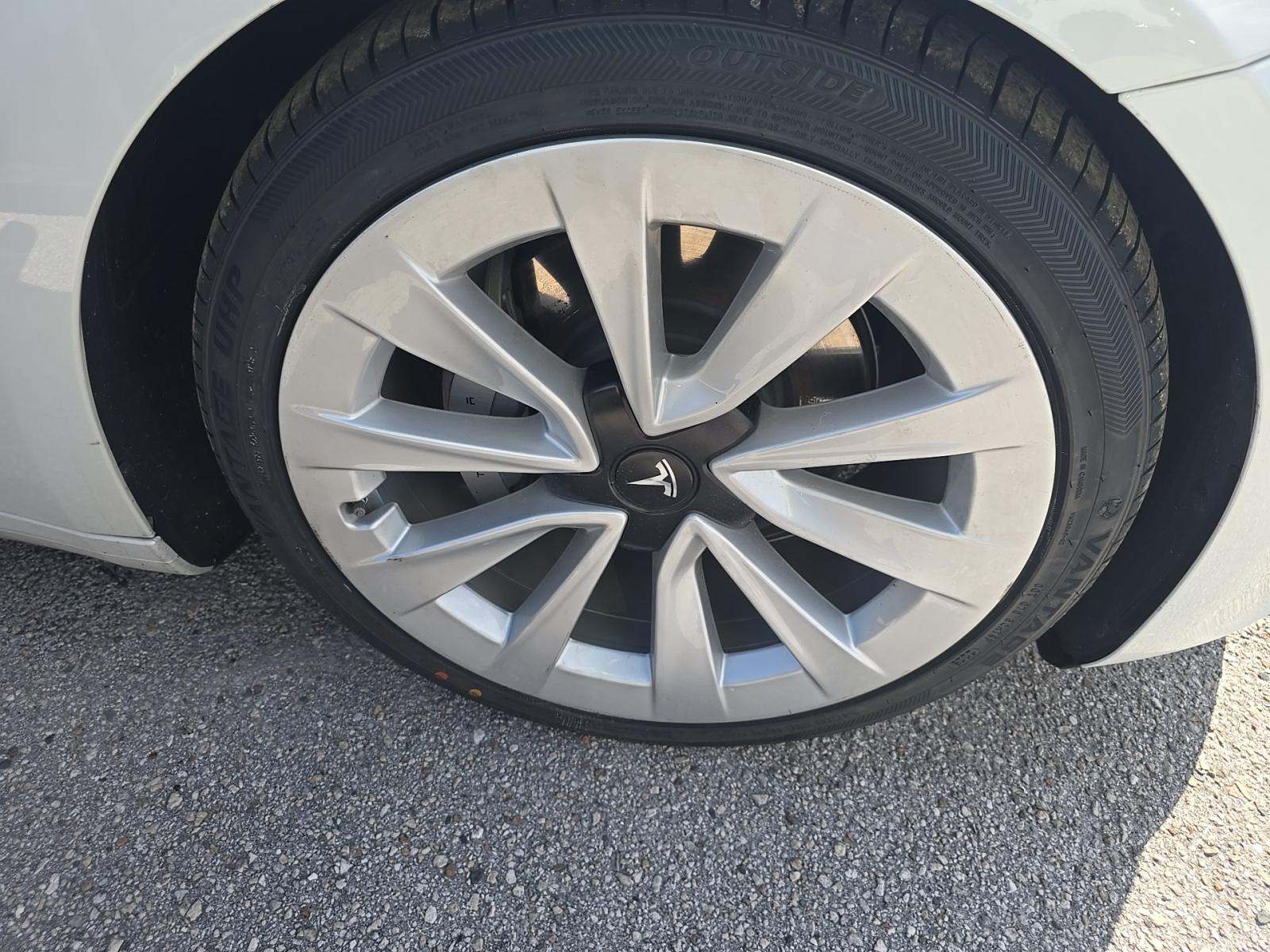 2021 Tesla Model 3 Standard Range Plus RWD