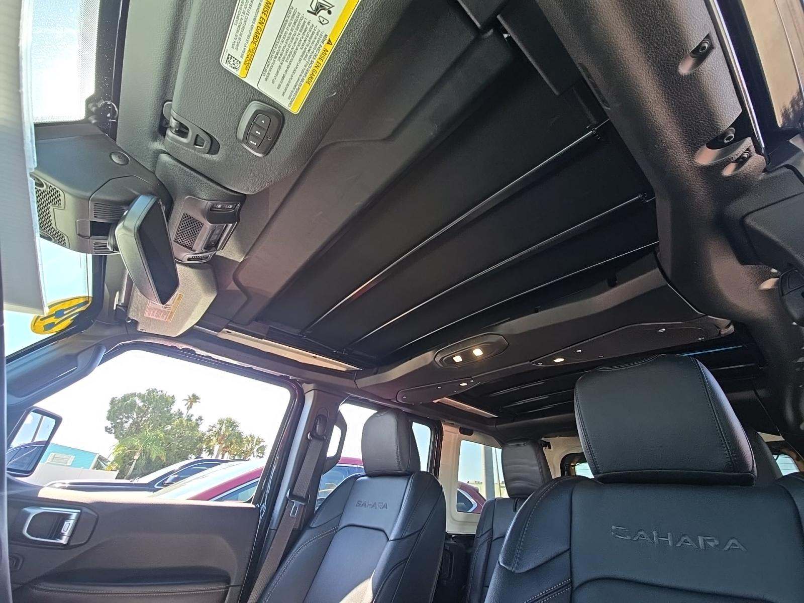 2024 Jeep Wrangler Sahara AWD