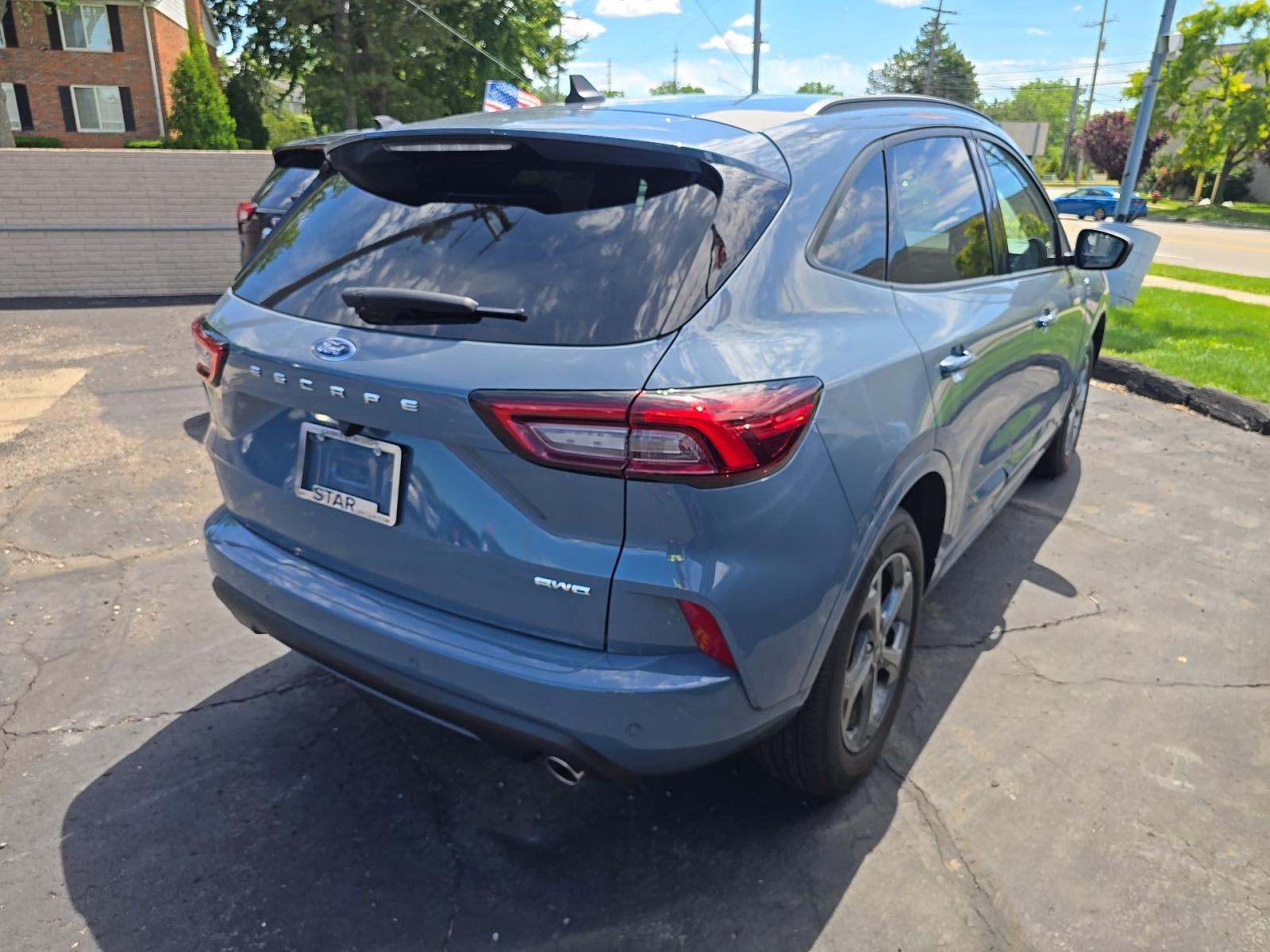 2024 Ford Escape ST-Line AWD