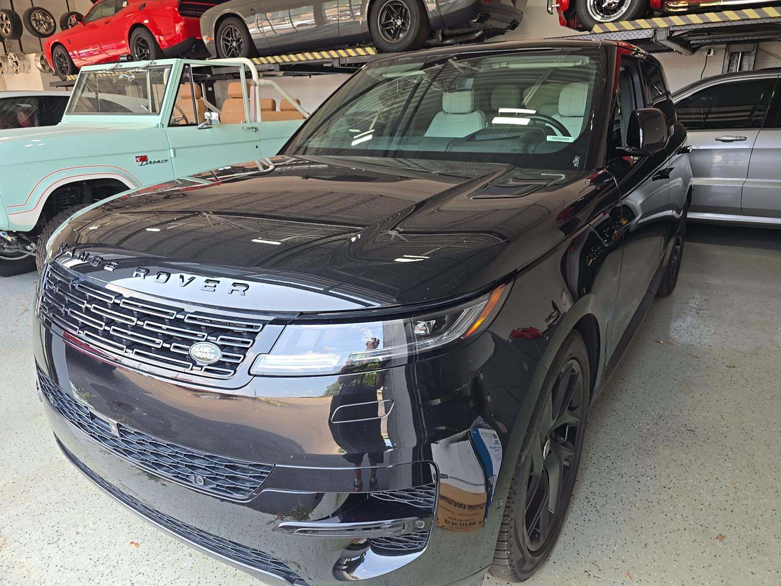 2024 Land Rover Range Rover Sport SE AWD