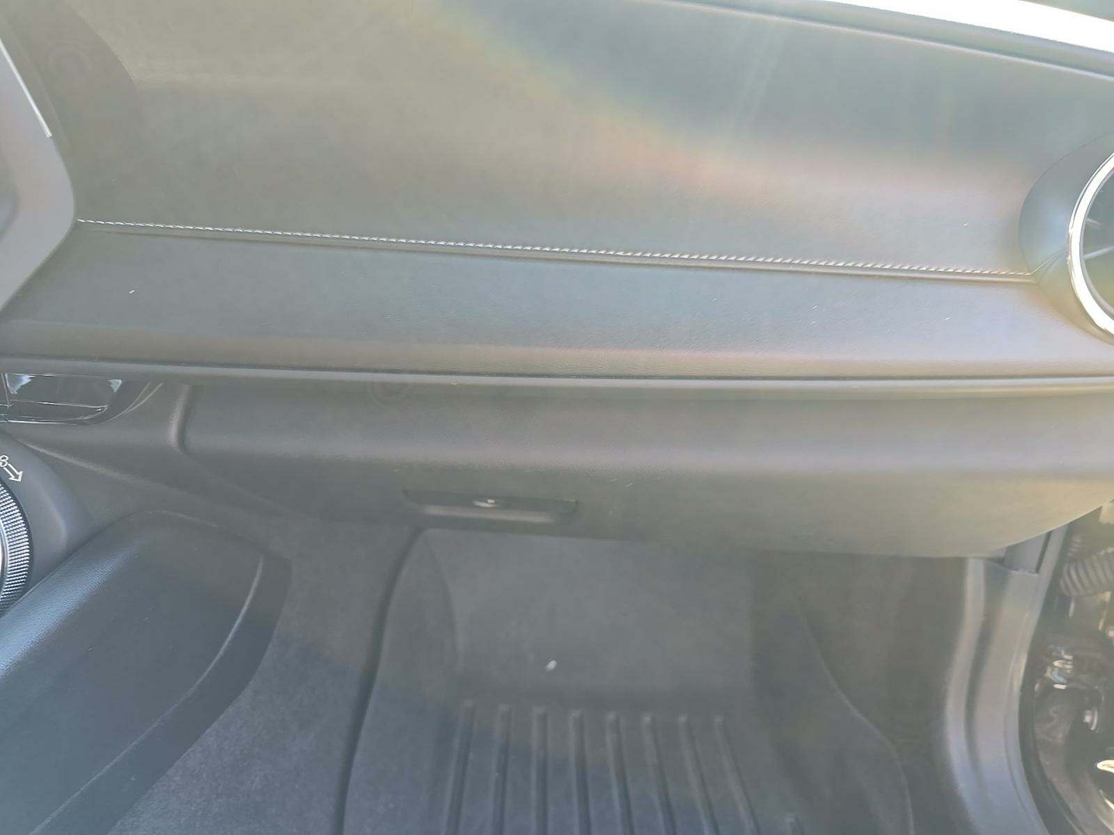 2019 Chevrolet Camaro 1LT RWD