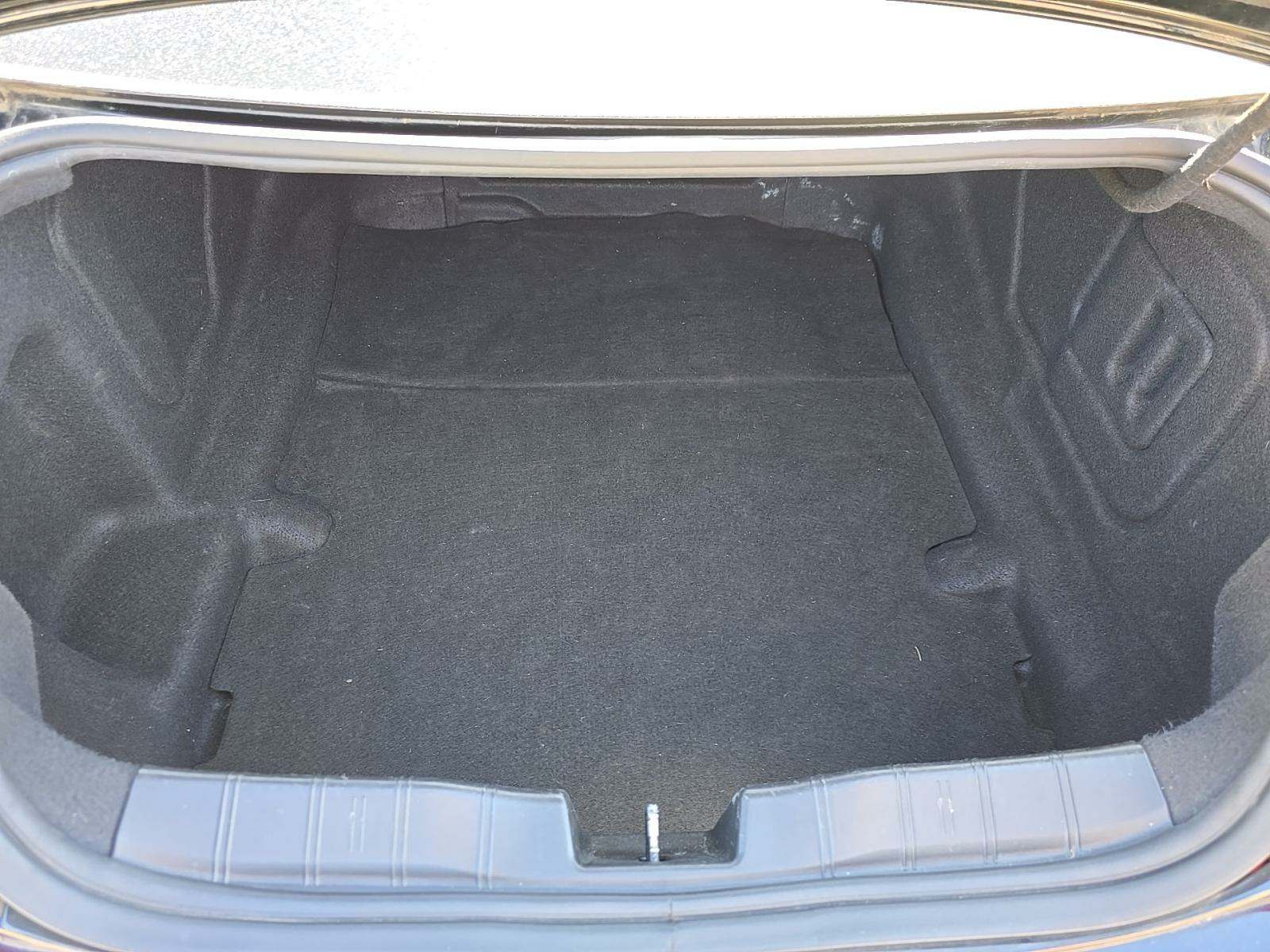 2019 Chevrolet Camaro 1LT RWD