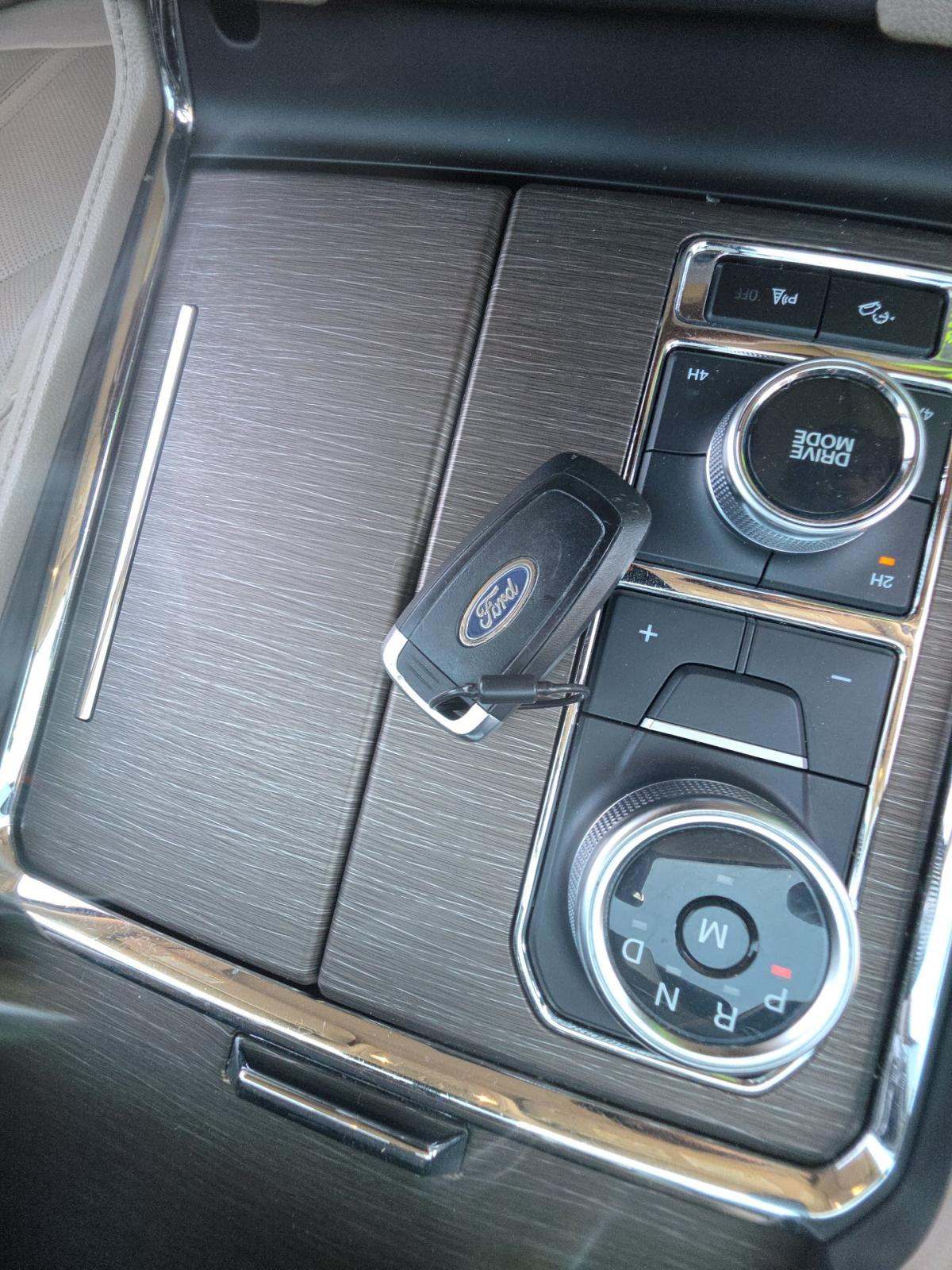 FORD EXPEDITION MAX - 8