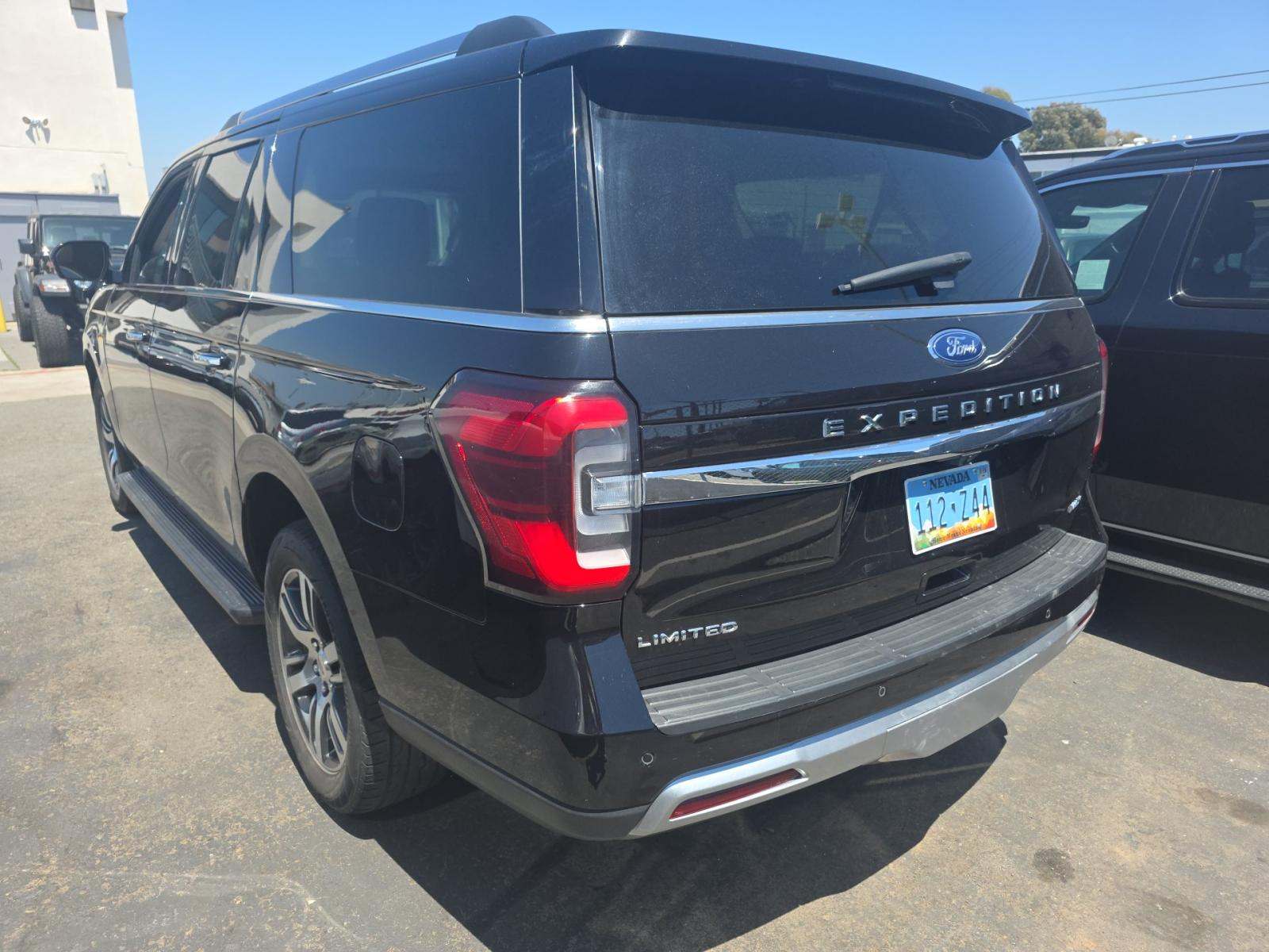 FORD EXPEDITION MAX - 2