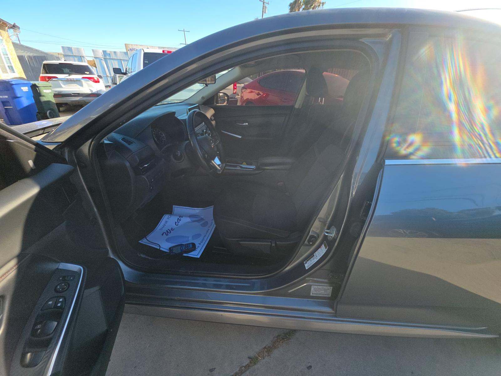 NISSAN SENTRA - 6