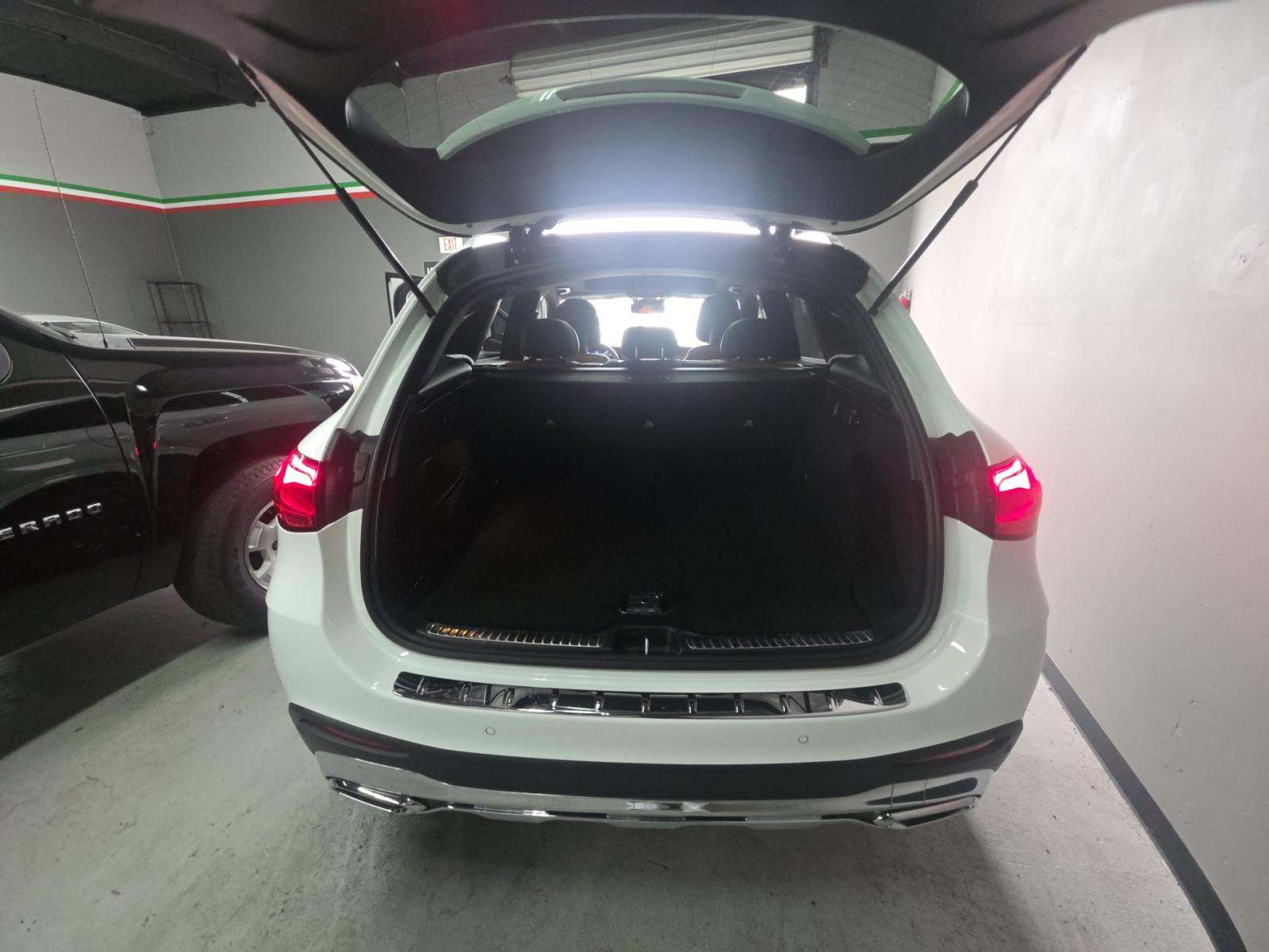 2023 Mercedes-Benz GLC GLC 300 RWD