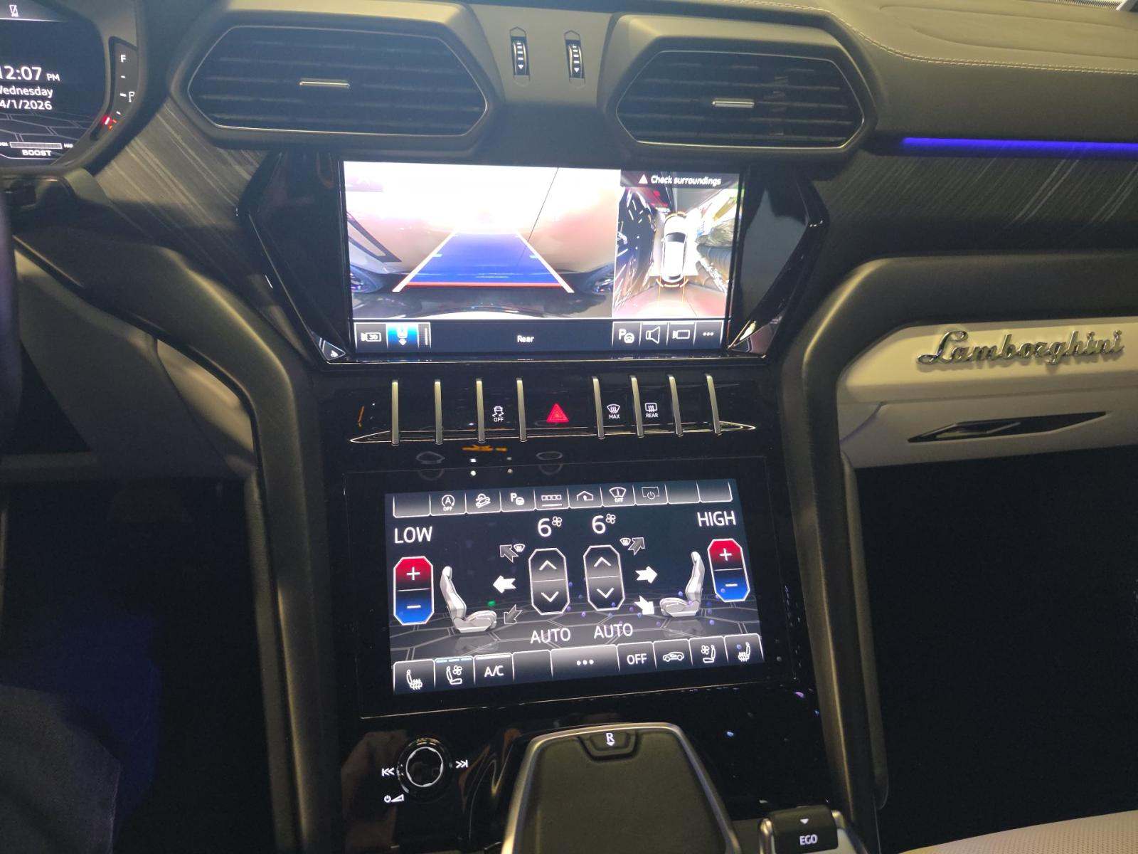 2022 Lamborghini Urus Base AWD