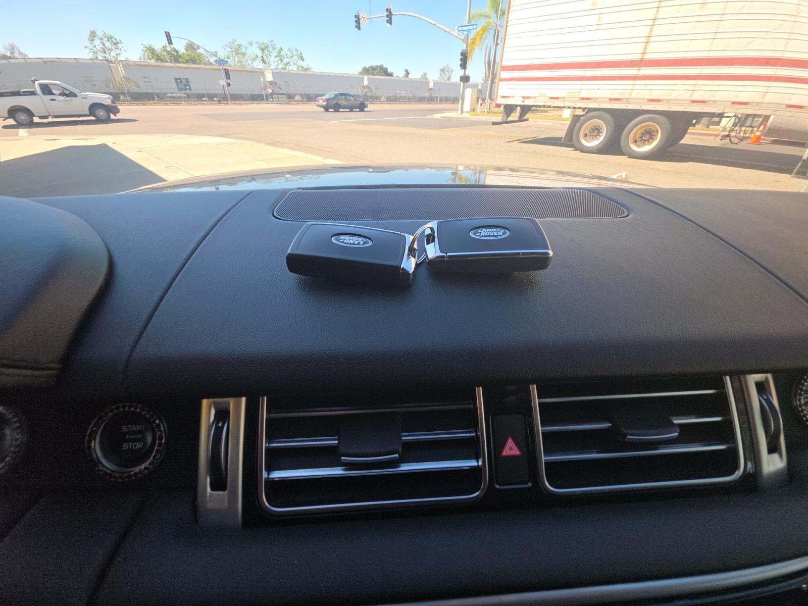 LAND ROVER RANGE ROVER - 8