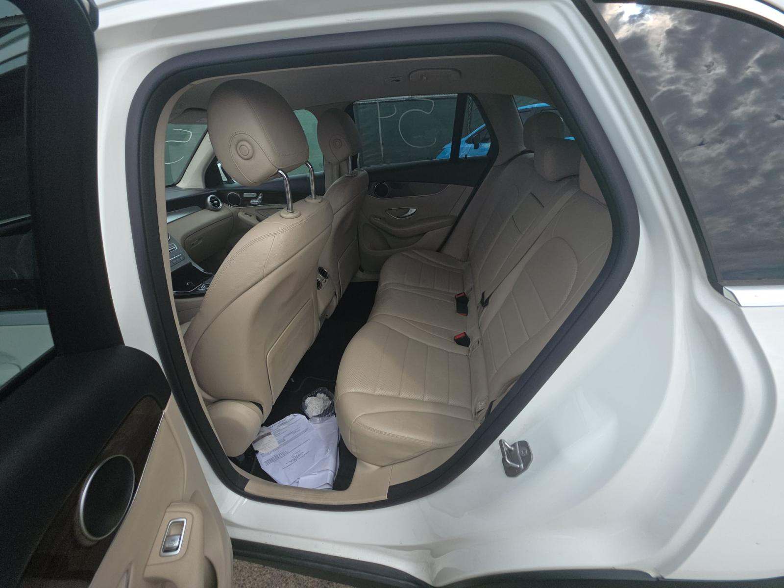 2020 Mercedes-Benz GLC GLC 300 RWD