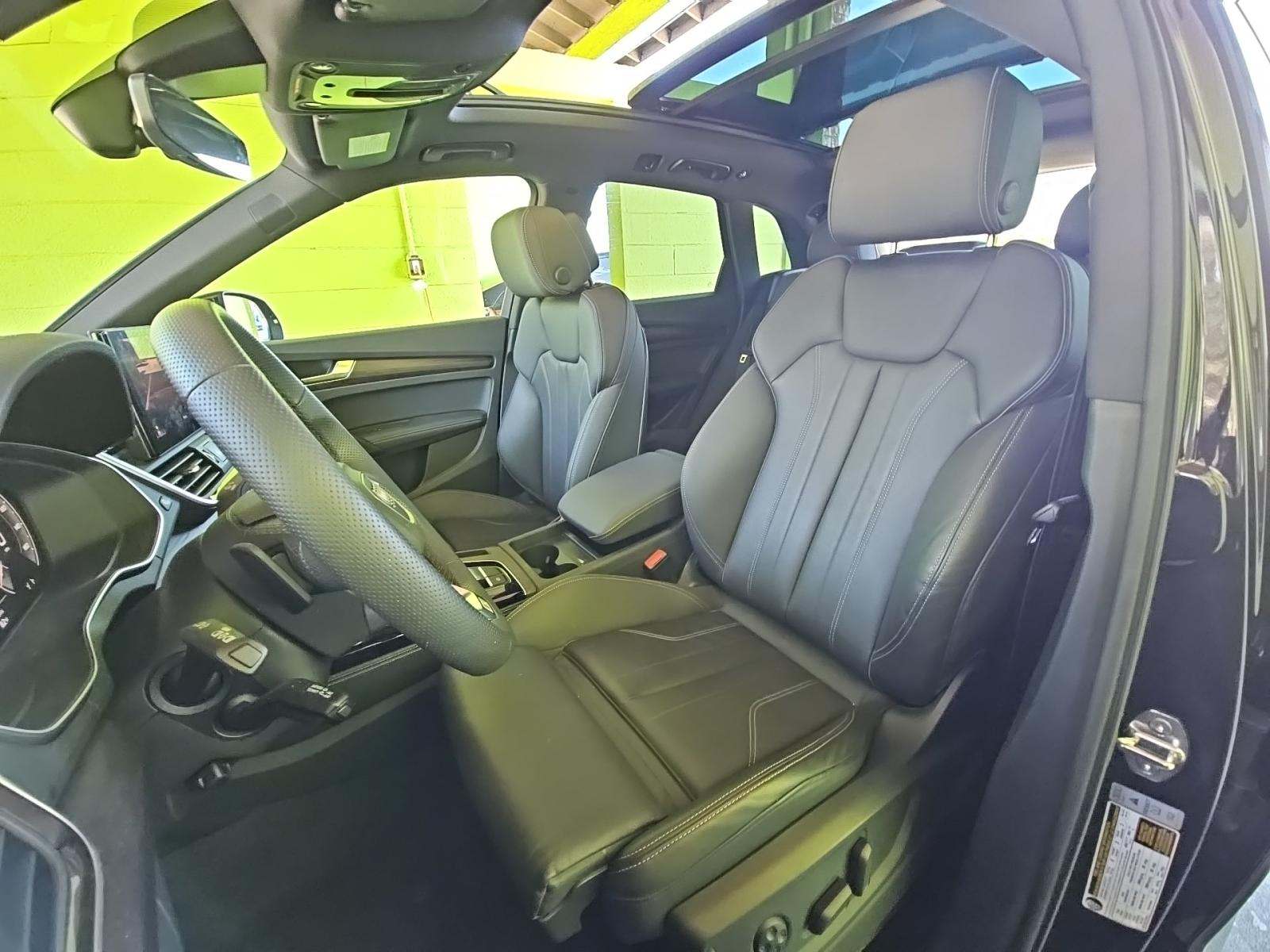 2025 Audi Q5 e Plug-In Hybrid S line Premium Plus AWD