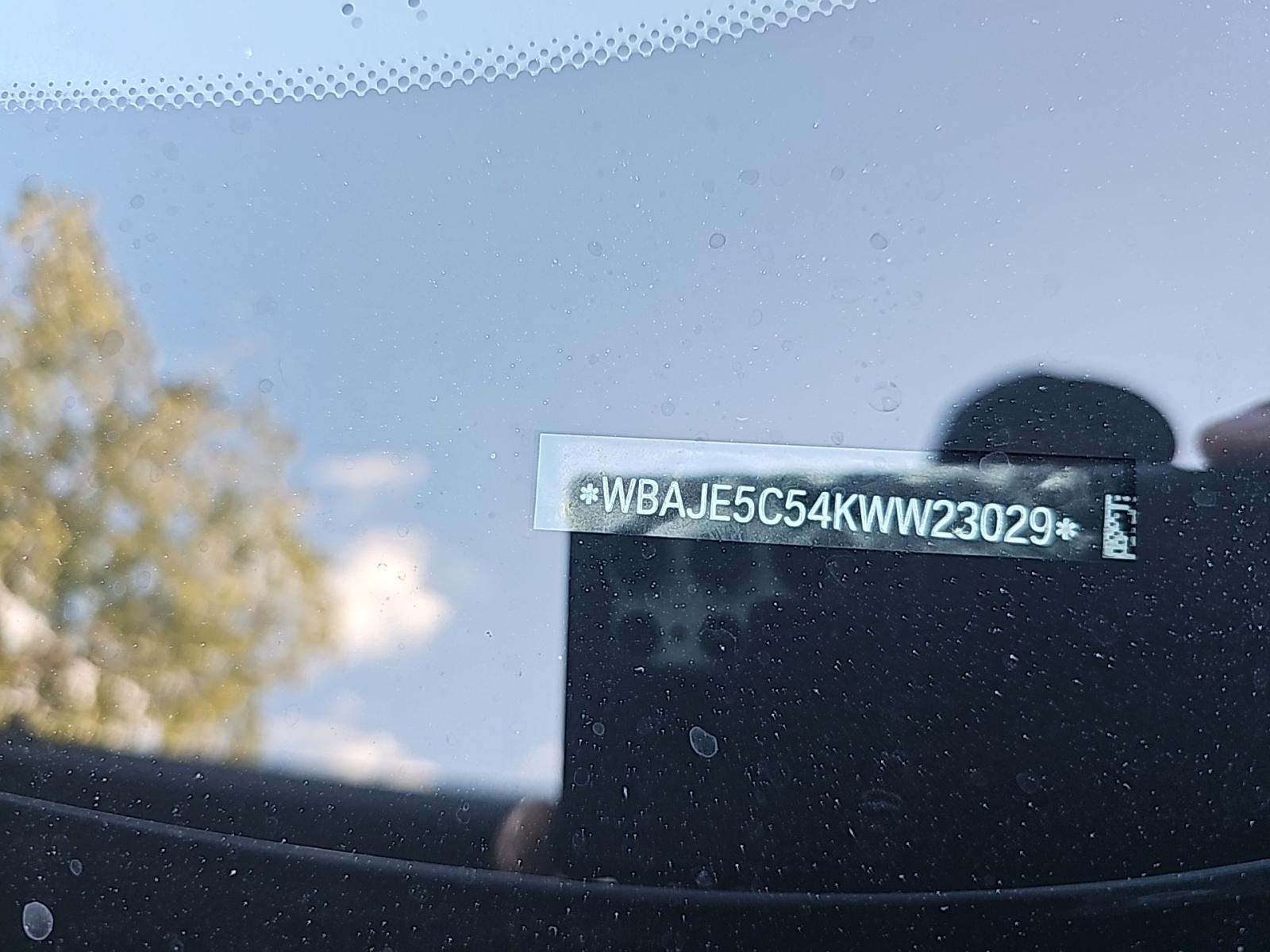 2019 BMW 5 Series 540i RWD