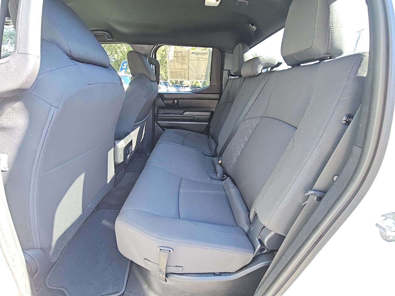 2025 Toyota Tacoma SR5 AWD