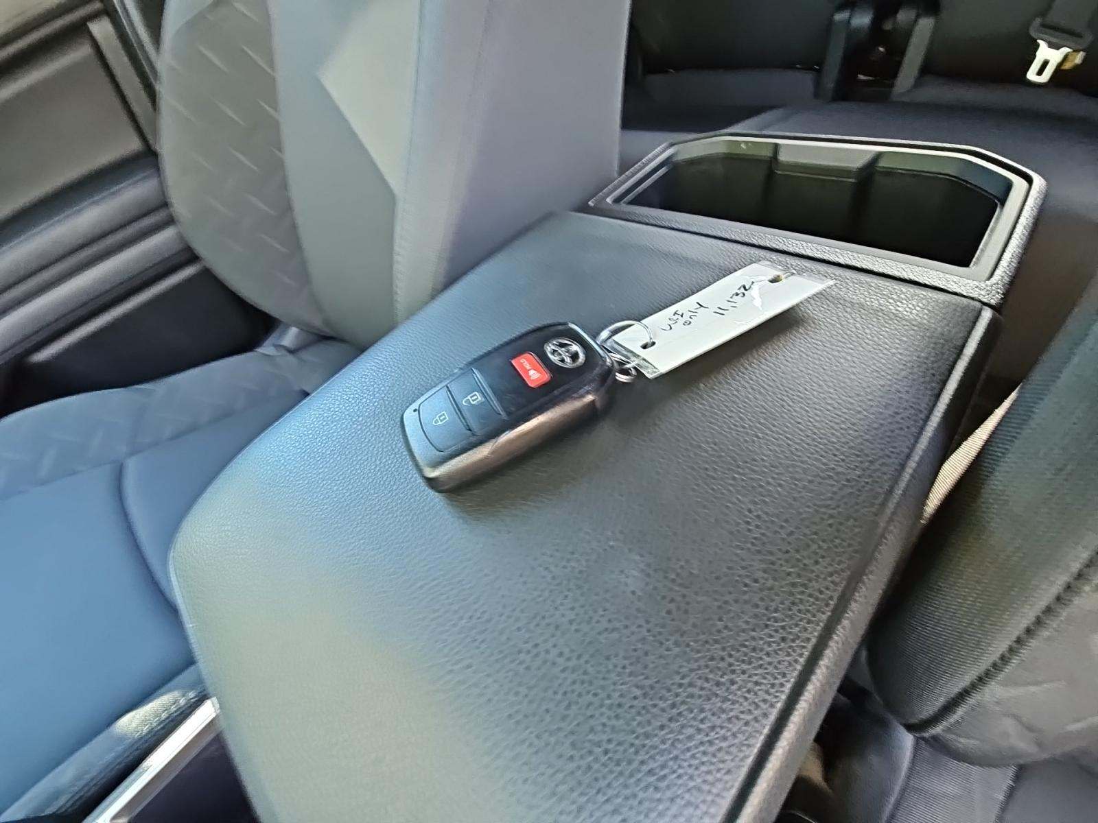 2025 Toyota Tacoma SR5 AWD