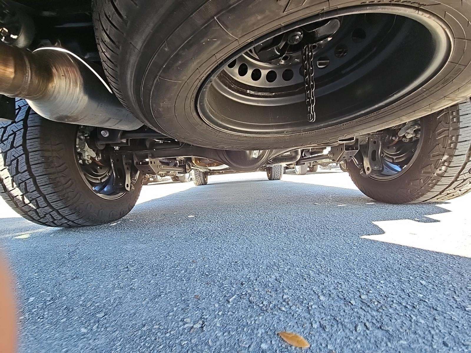 2025 Toyota Tacoma SR5 AWD