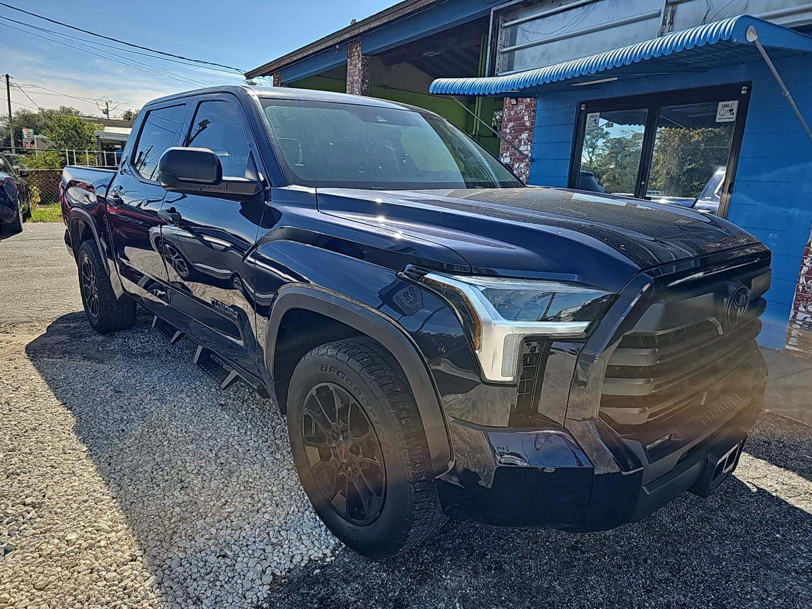 2022 Toyota Tundra SR5 AWD