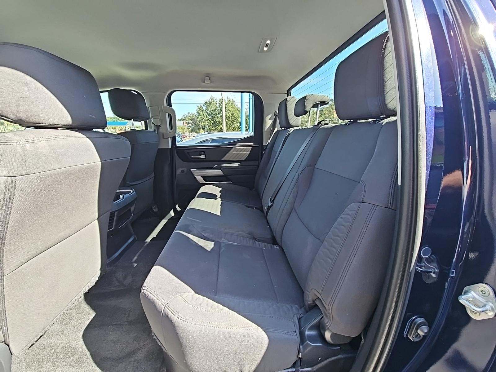 2022 Toyota Tundra SR5 AWD