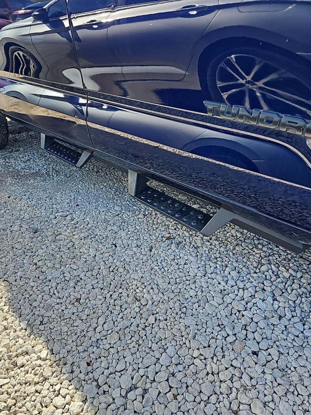 2022 Toyota Tundra SR5 AWD