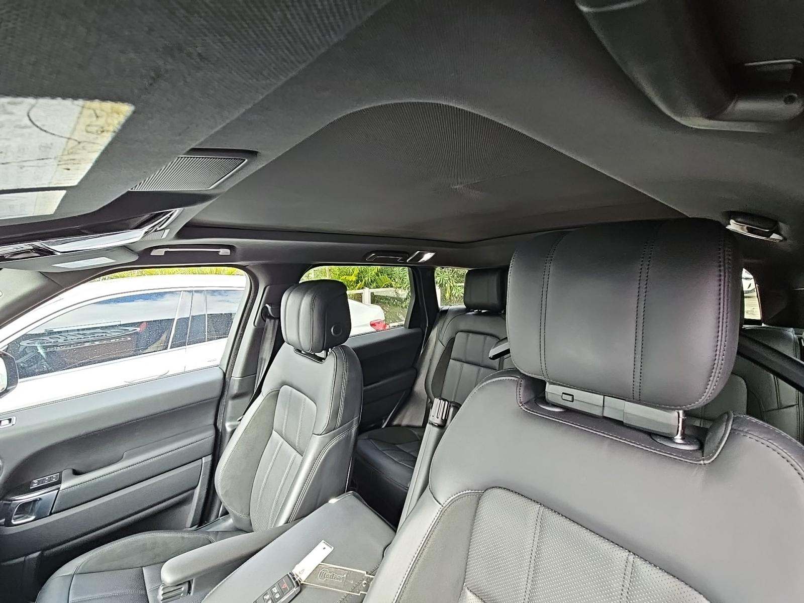 2019 Land Rover Range Rover Sport HST AWD