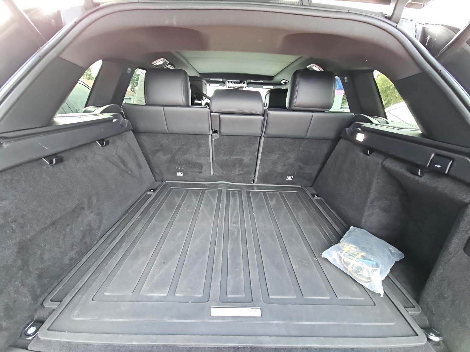 2019 Land Rover Range Rover Sport HST AWD