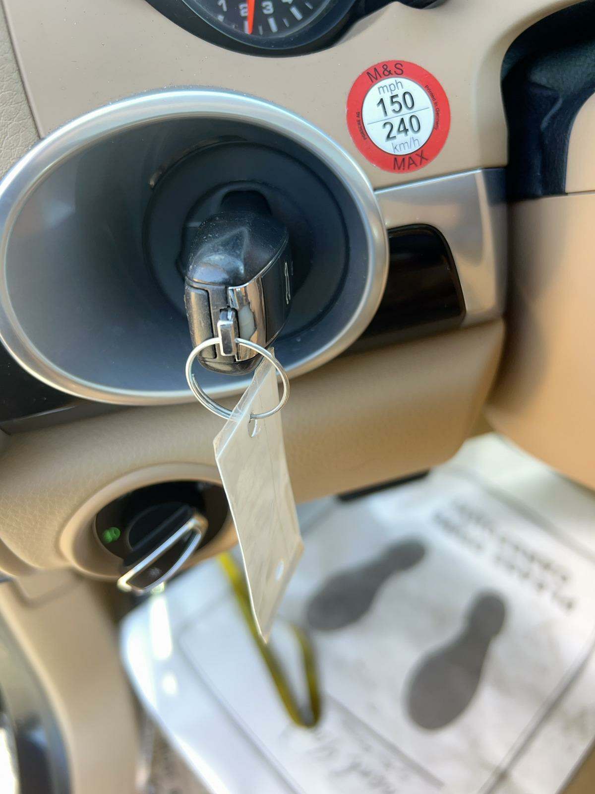 2016 Porsche Cayenne 4D SUV 3.6L AWD