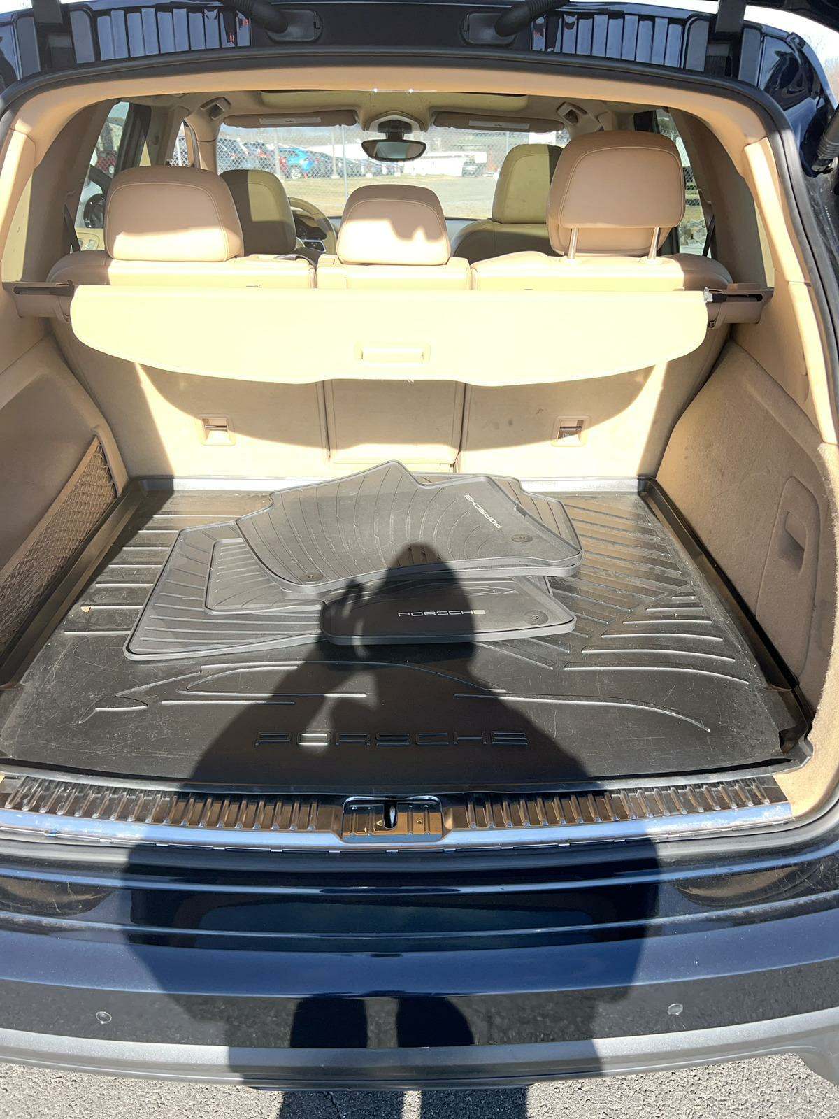 2016 Porsche Cayenne 4D SUV 3.6L AWD