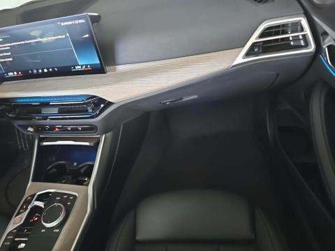 2025 BMW 4 Series 430i RWD