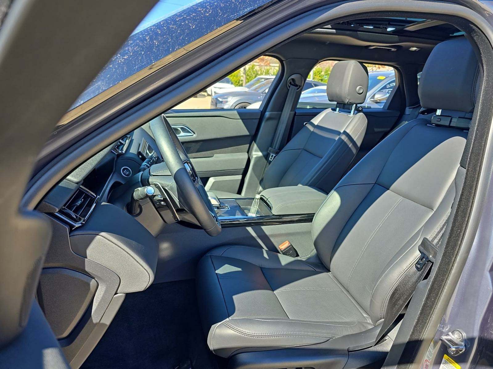 2025 Land Rover Range Rover Velar S AWD