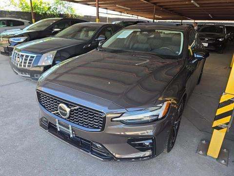 2025 Volvo S60 B5 Core AWD