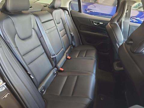 2025 Volvo S60 B5 Core AWD