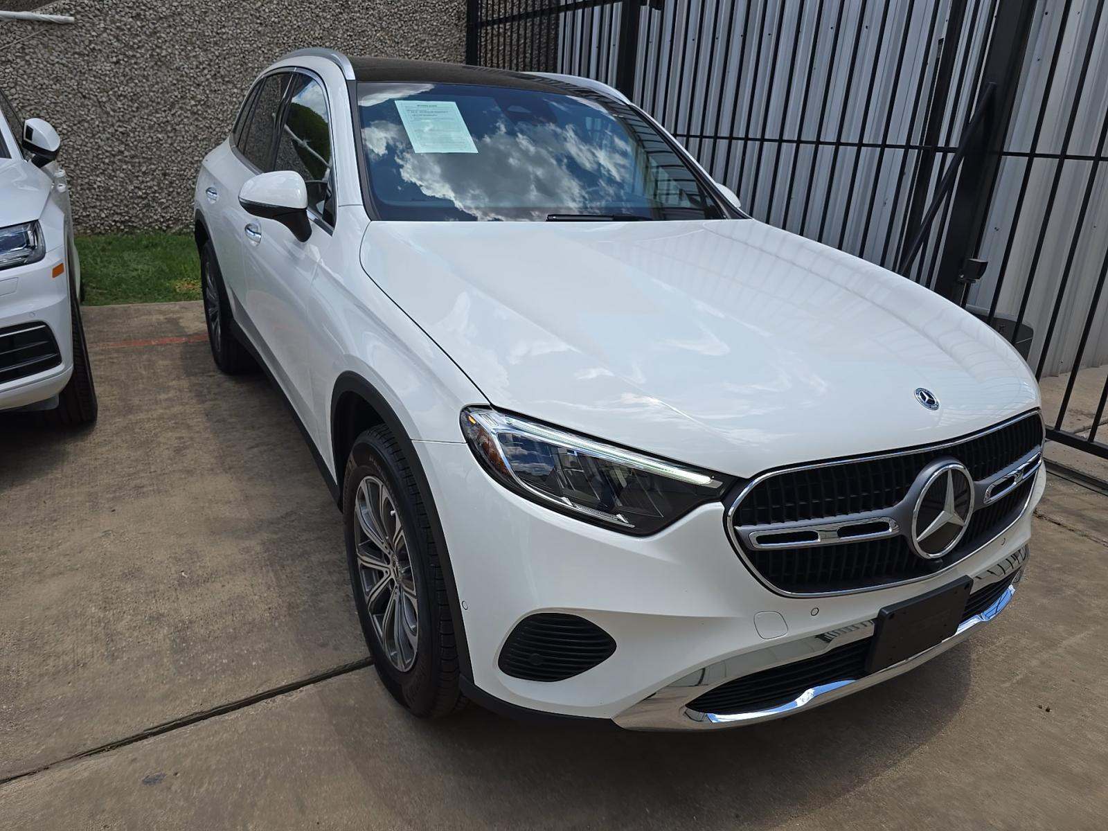 2024 Mercedes-Benz GLC GLC 300 RWD