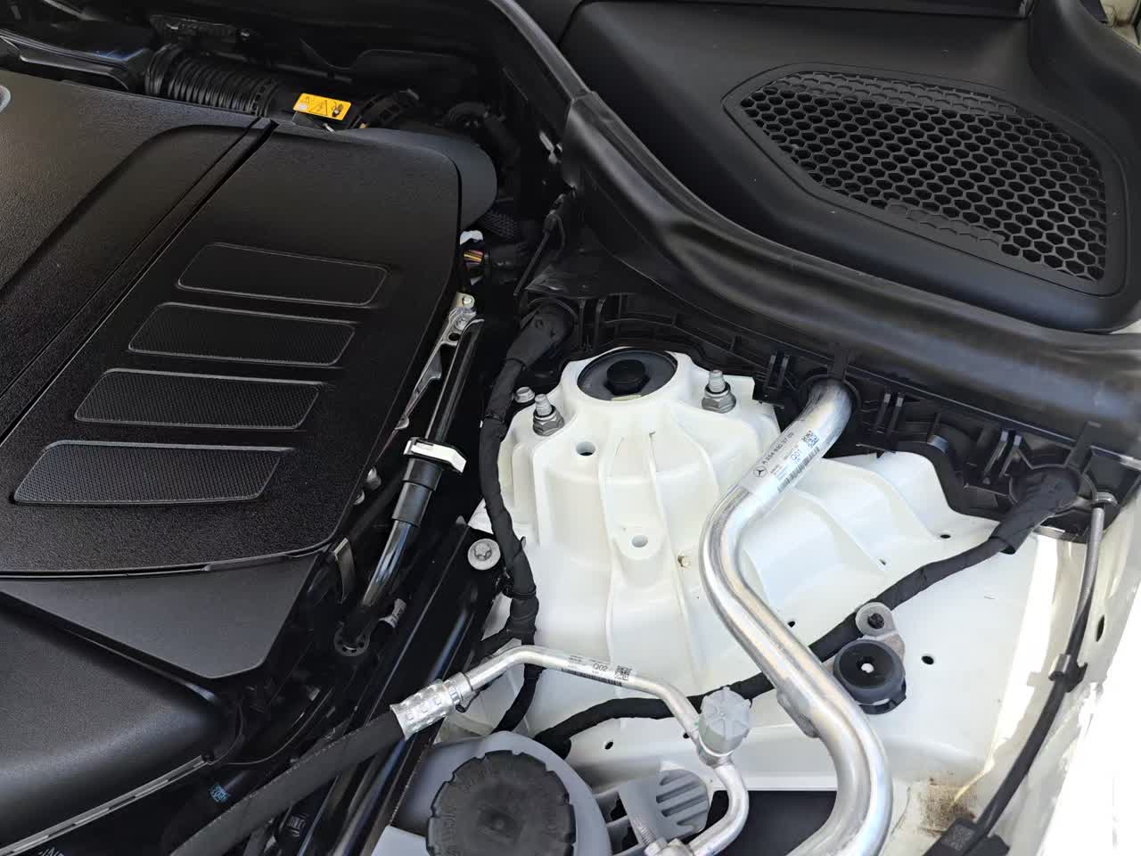 2024 Mercedes-Benz GLC GLC 300 RWD