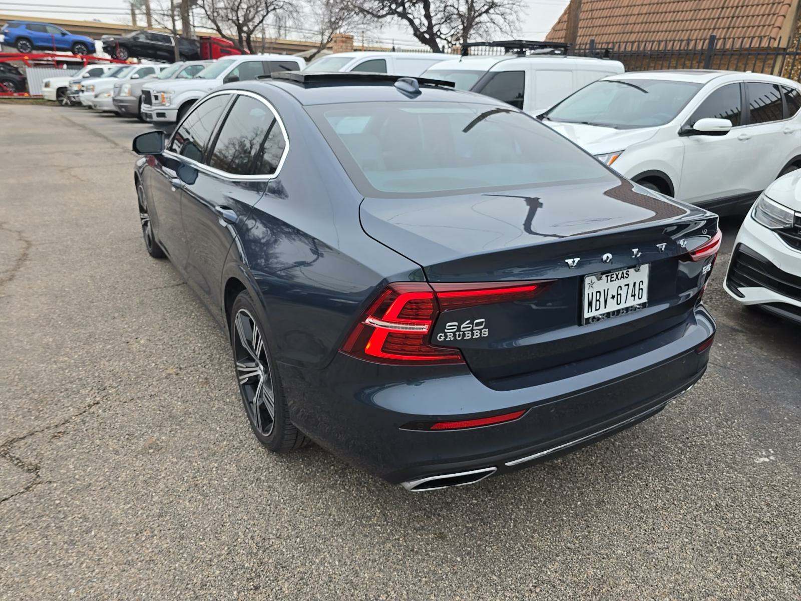 2022 Volvo S60 B5 Inscription FWD